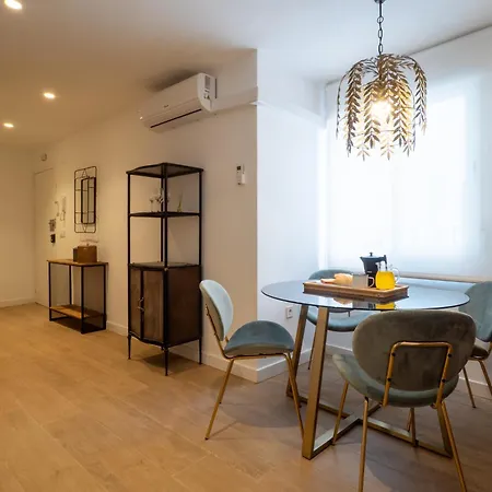 Bhost - Super Lopez Lejlighed *