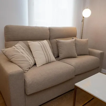 Bhost - Super Lopez Apartmán