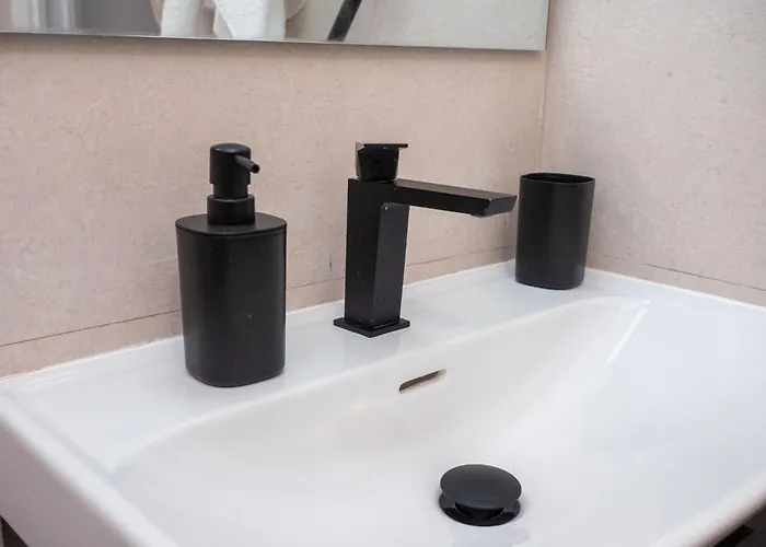 Bhost - Super Lopez *