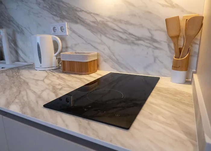 Bhost - Super Lopez *