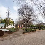 Bhost - Super Lopez Apartmán